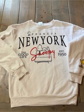 Peanuts Crewneck Sweatshirt - White with Black & Red Graphic